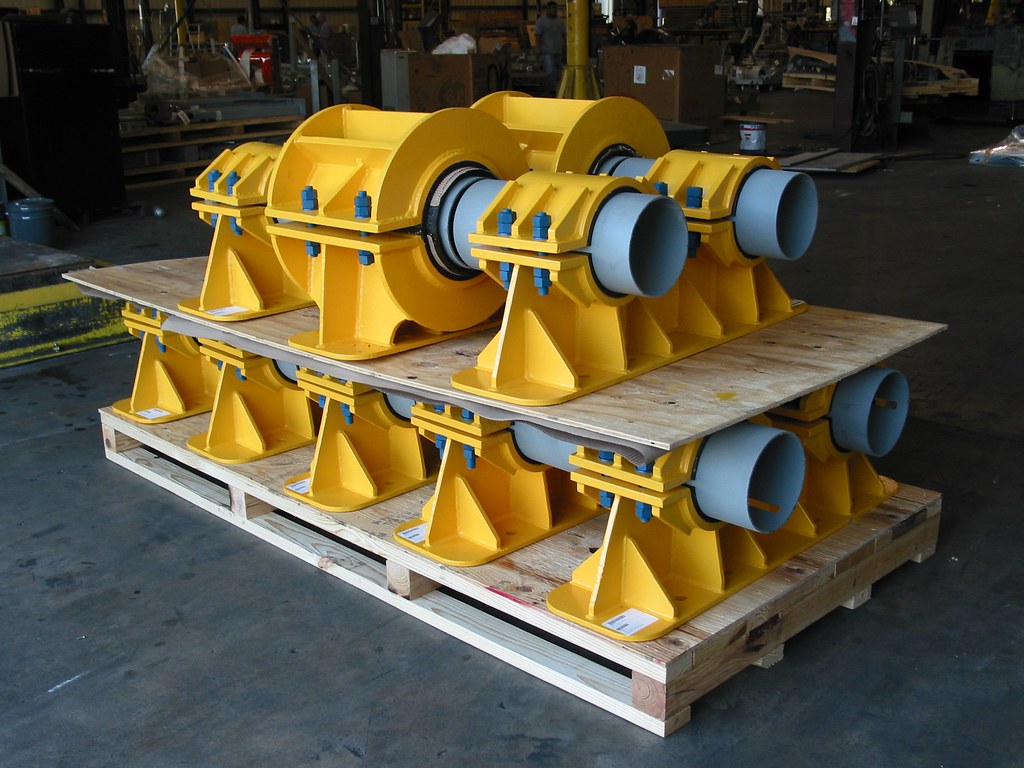 Pipeline & Riser Clamp Solutions